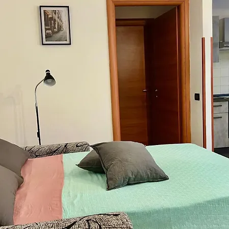 Miniappartamento Con Terrazza A 2km Dal Centro Di Lejlighed