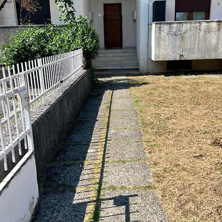 Miniappartamento Con Terrazza A 2km Dal Centro Di *
