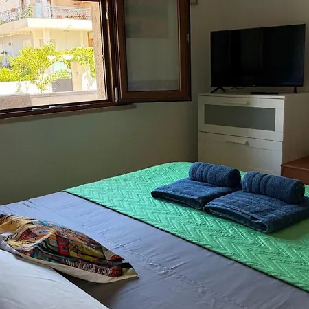 Apartamento Miniappartamento Con Terrazza A 2km Dal Centro Di *